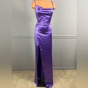 ✰ BEAUTIFUL MAXI SATIN PURPLE FORMAL DRESS WINDSOR ✰